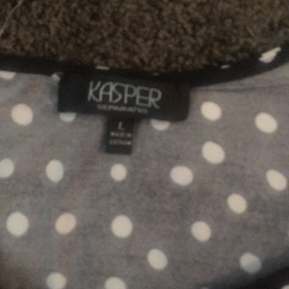 Top - Picture 2 of 4